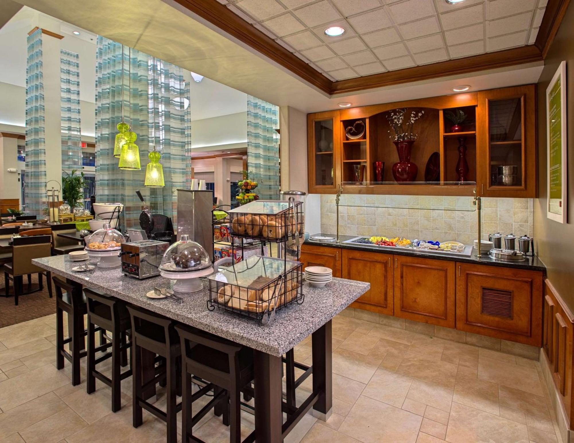 Hilton Garden Inn Columbia/Harbison Bagian luar foto