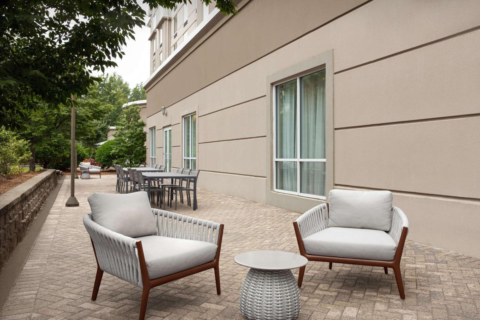 Hilton Garden Inn Columbia/Harbison Bagian luar foto
