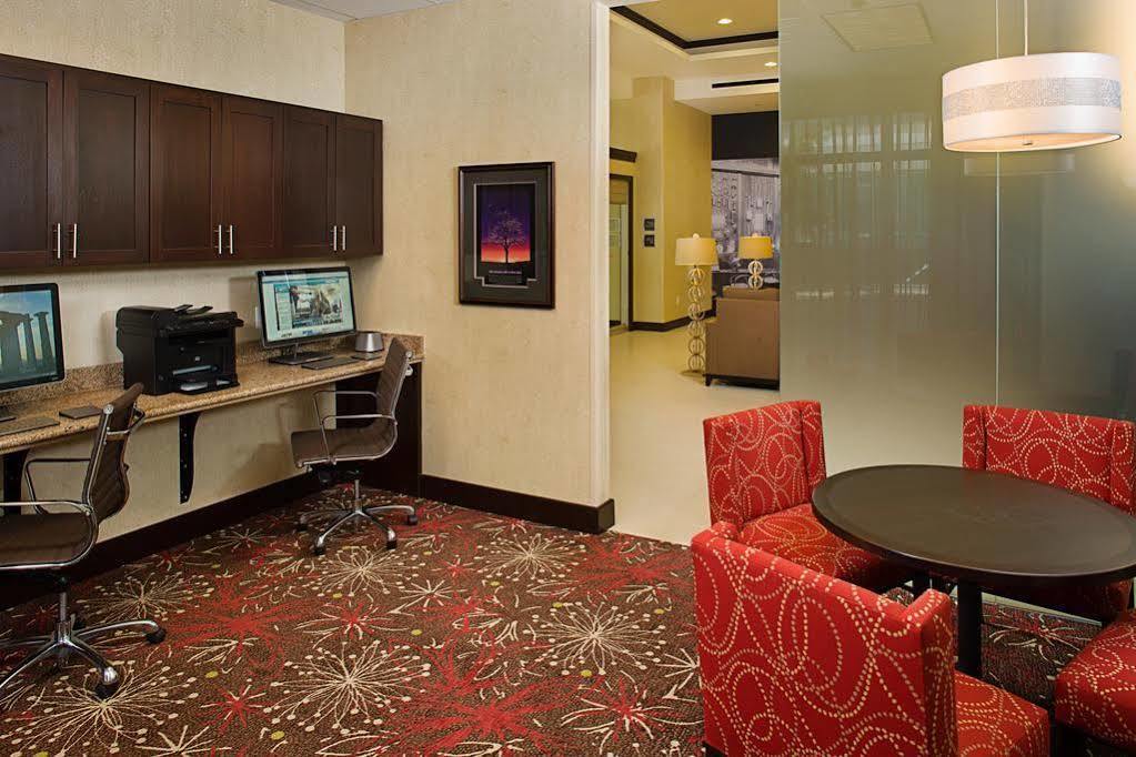 Hilton Garden Inn Columbia/Harbison Bagian luar foto